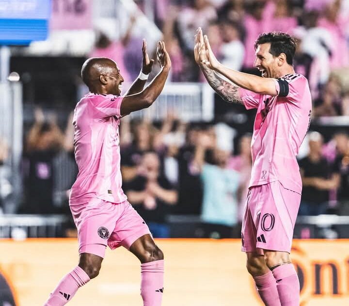 MLS : INTER MIAMI EXPLOSE COLUMBUS CREW AVEC UNE MASTERCLASS DE MESSI ET UN BUT DE FAFÀ PICAULT