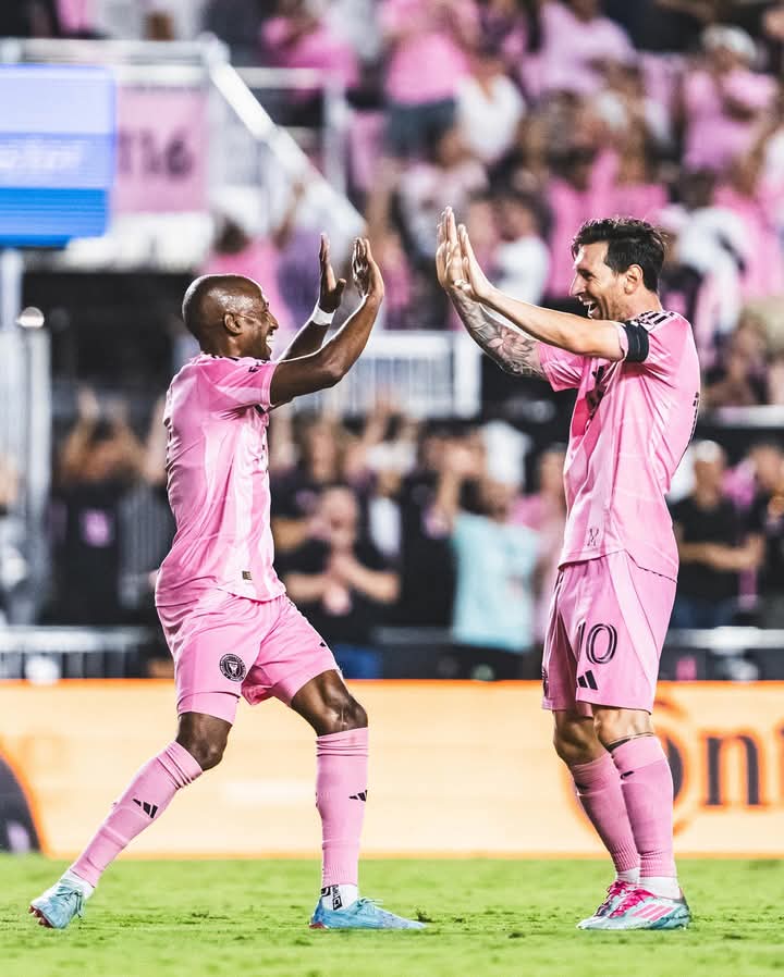 MLS : INTER MIAMI EXPLOSE COLUMBUS CREW AVEC UNE MASTERCLASS DE MESSI ET UN BUT DE FAFÀ PICAULT